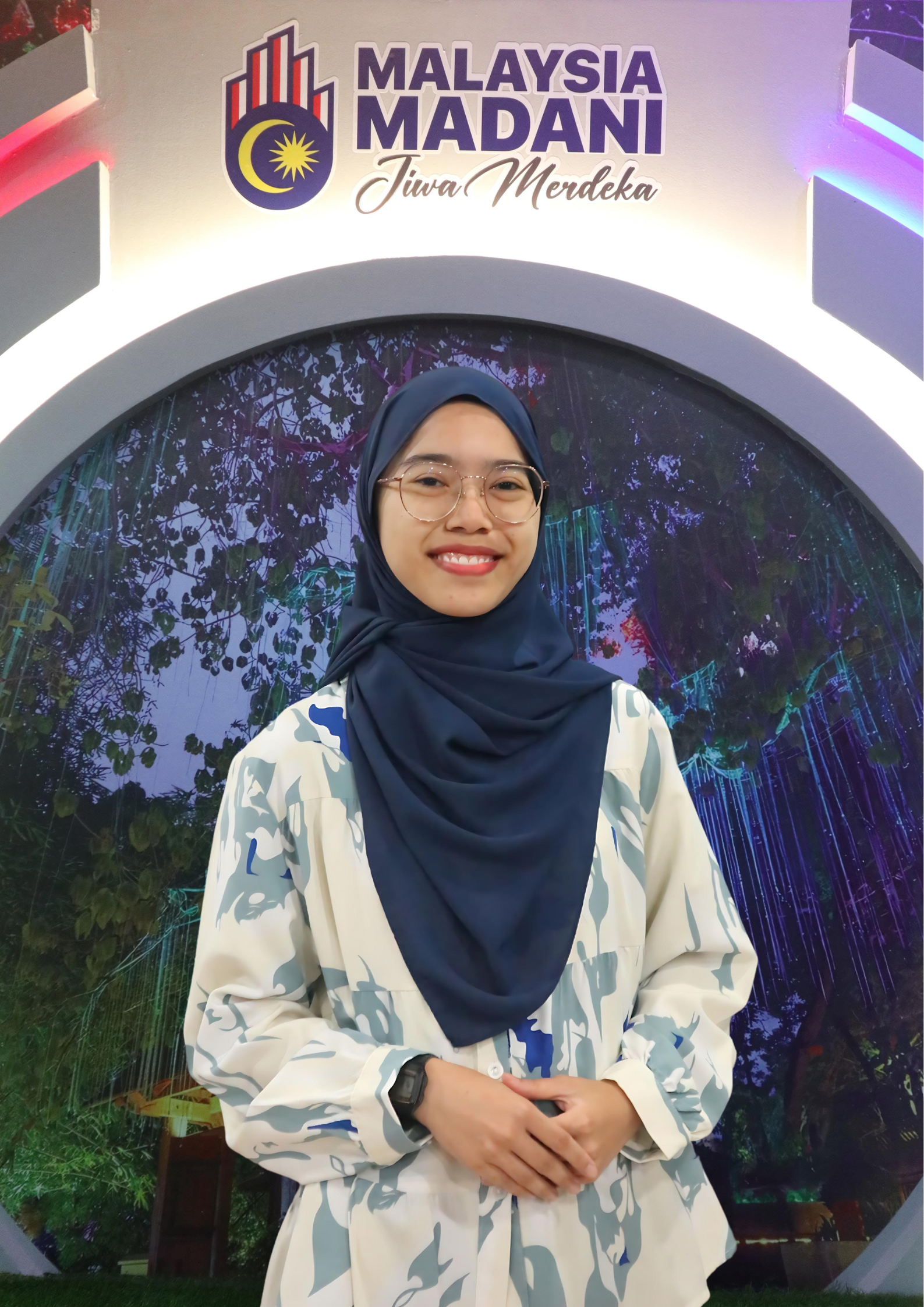 Nur Liyana binti Mohd Khir (Q41)