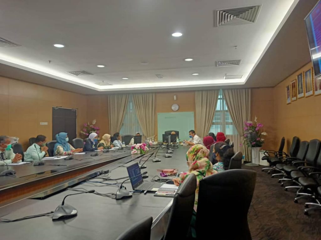 Lawatan Kerja oleh Timbalan Ketua Pengarah Kesihatan (Perubatan) Ke Hospital Shah Alam